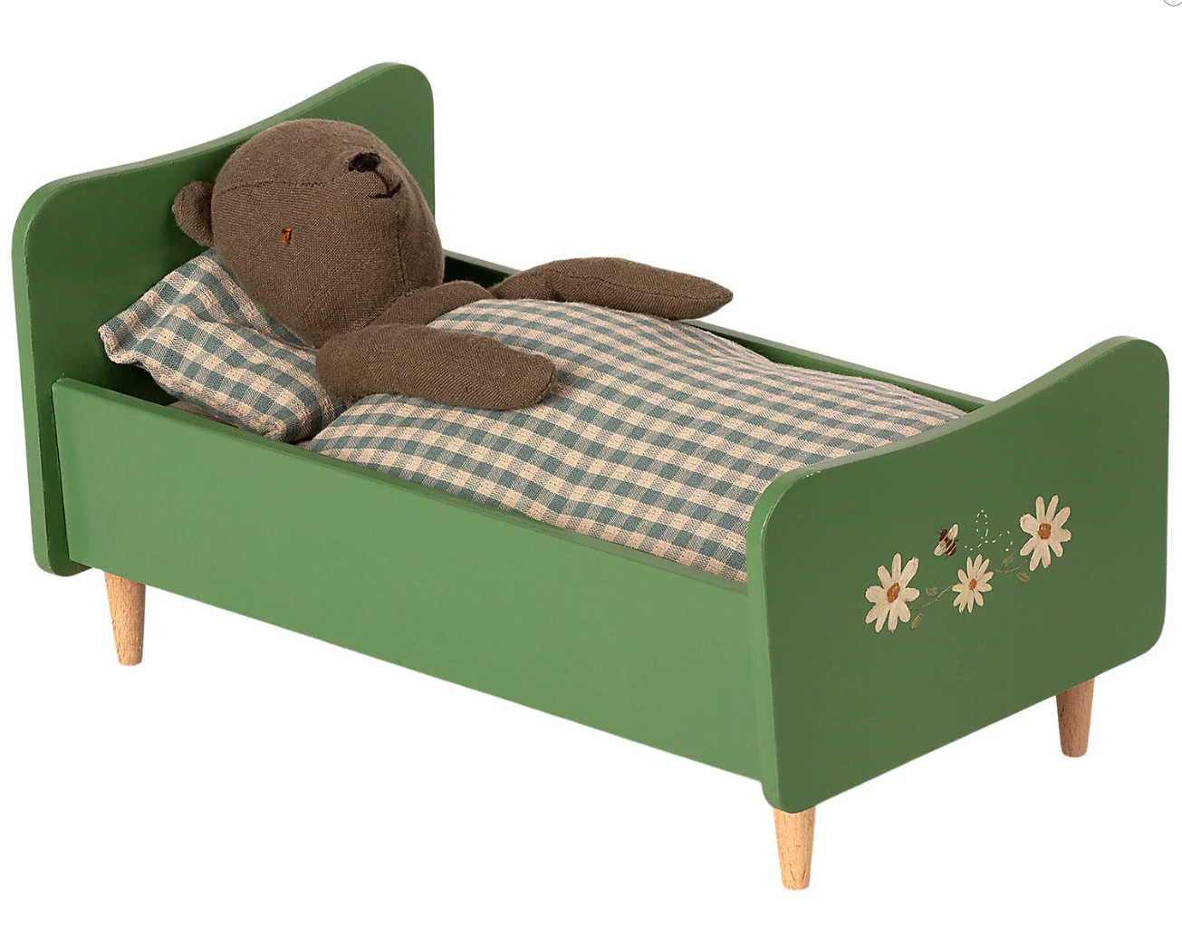 Wooden Bed - Teddy