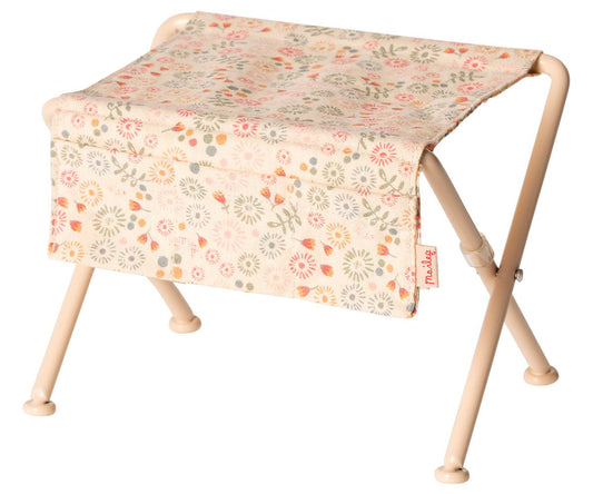 Nursery Table